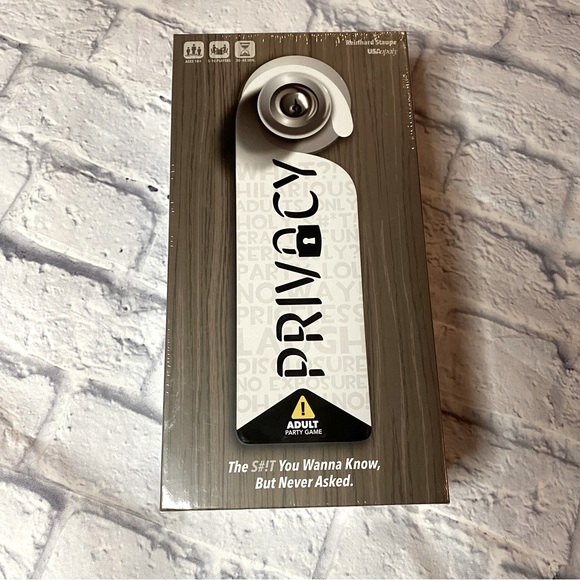 New PRIVACY ADULT PARTY GAME - Picture 1 of 5